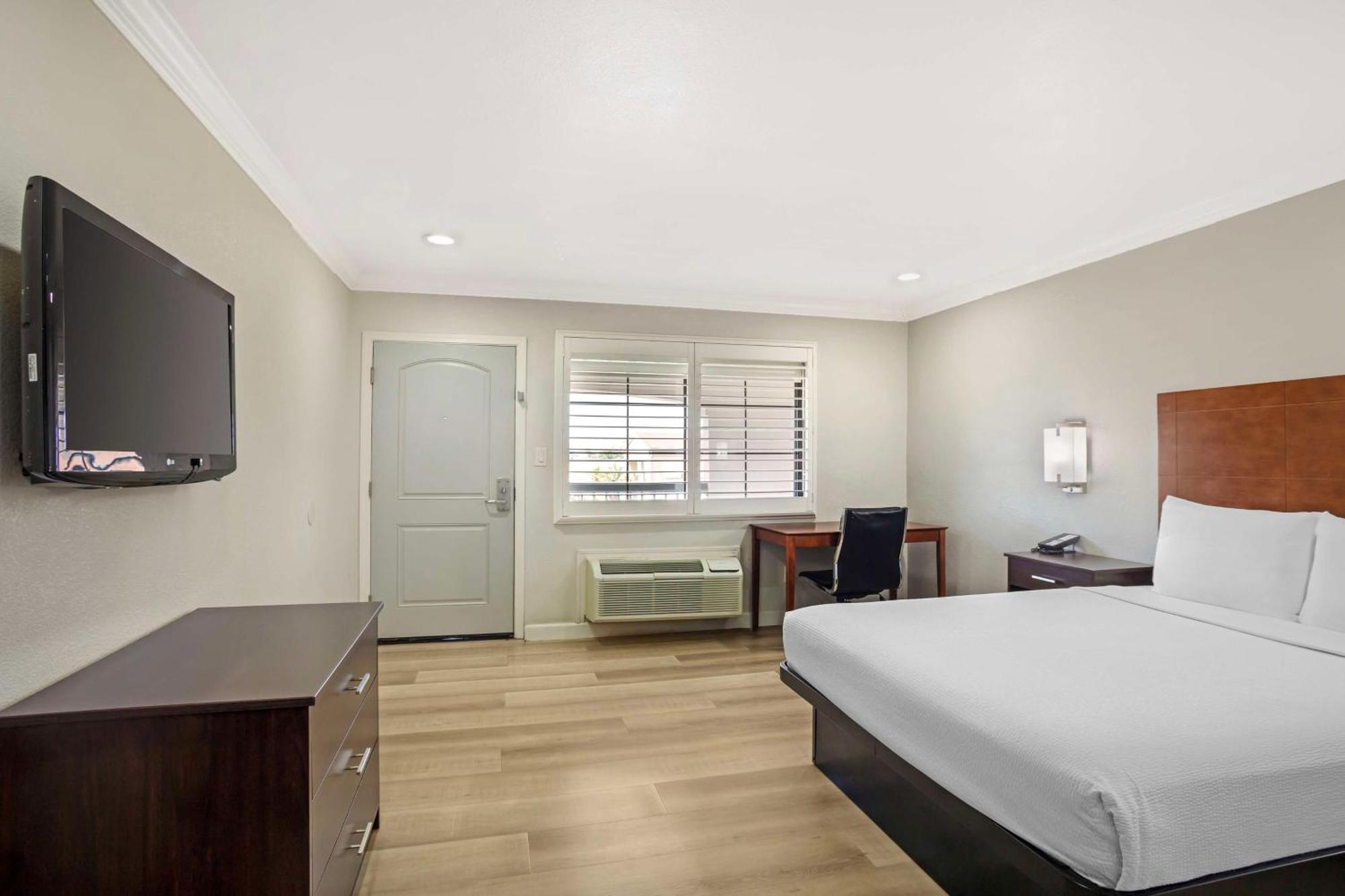 מרסד Best Western Inn מראה חיצוני תמונה